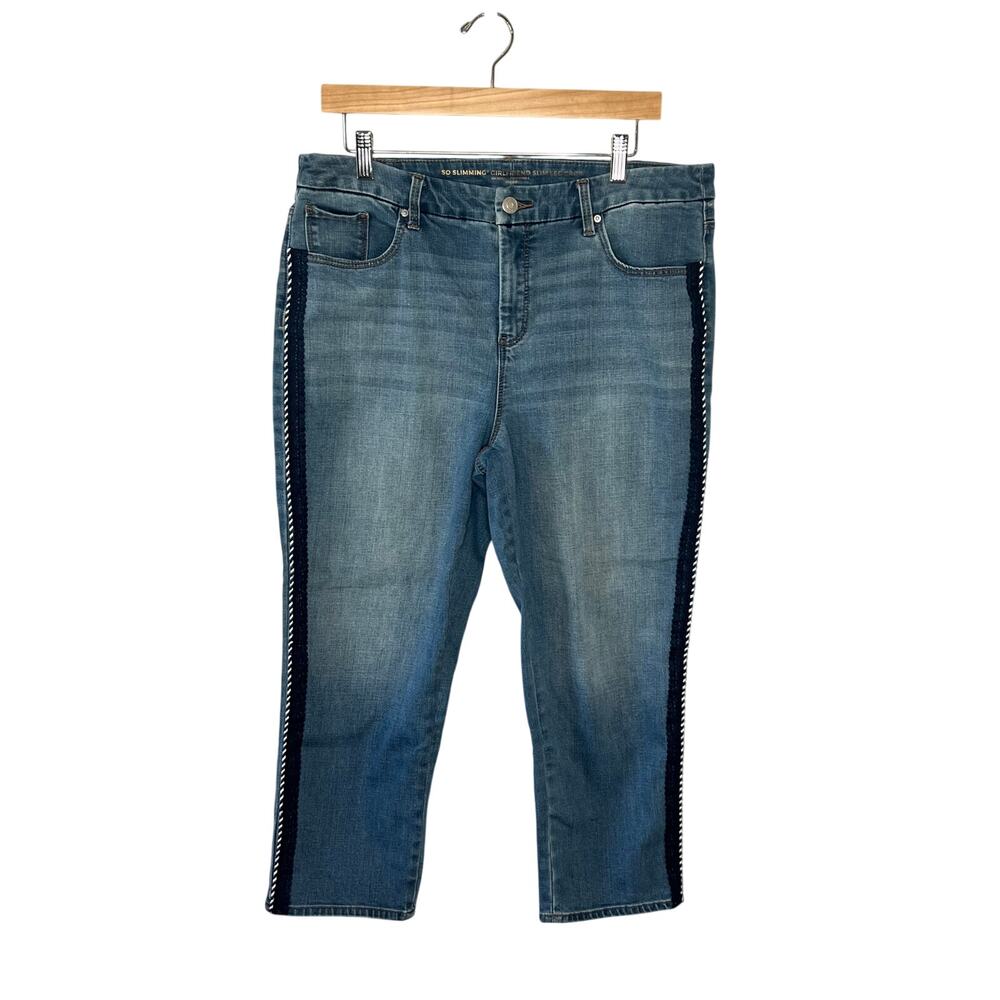 Chico's So Slimming Girlfriend Slim Leg Crop Jeans Size US 12 / Chicos Size 2
